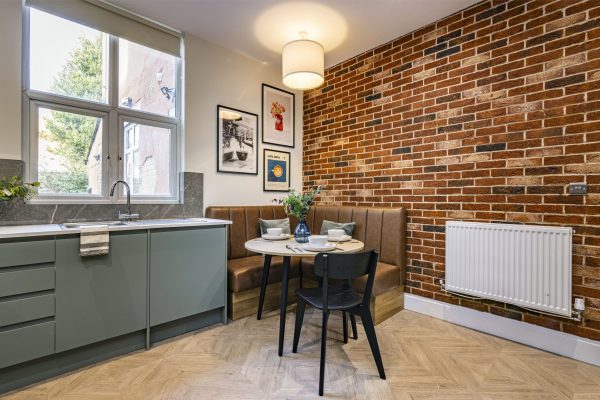 10-11charnwoodstreet-128-scaled